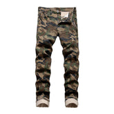 Herren-Jeanshose mit Camouflage-Print